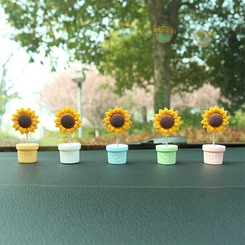 1PC Cute Car Center Console Decoration Simulated Potted Sunflower Desk Ornaments Swinging Potted Sunflower Car Accessories