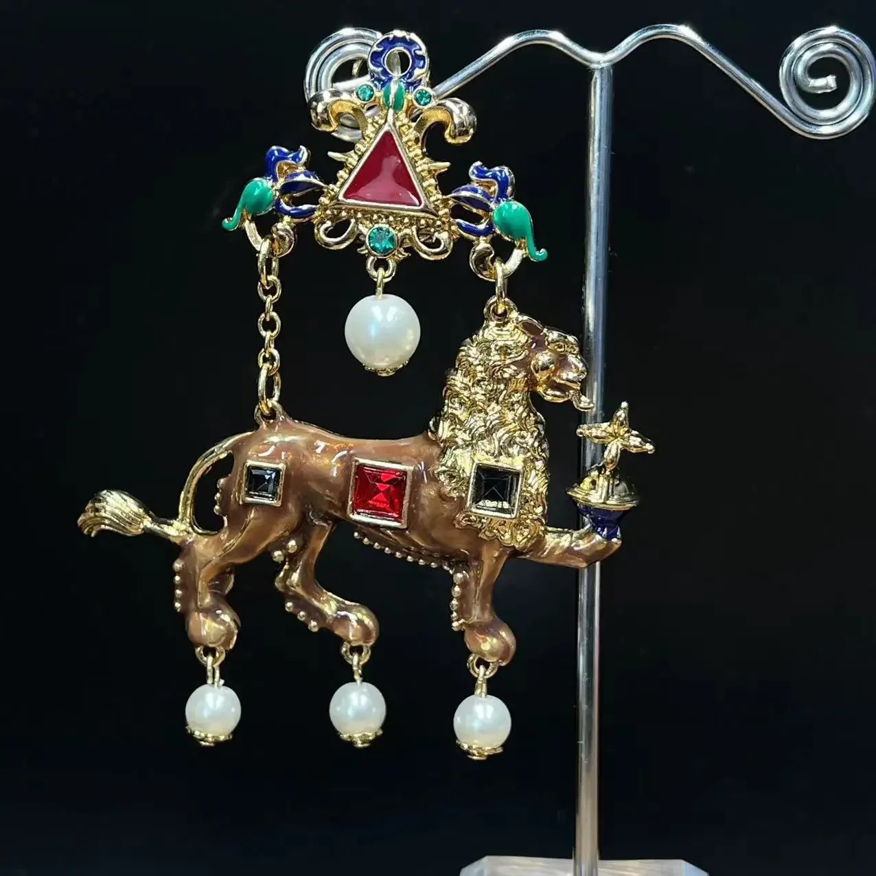 Vintage European and American Artistic Enamel Animal Cartoon Multi-element Advanced Sense 2024 Trend New Earrings Wholesale