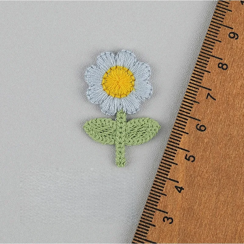 36 Stück, 2,3 x 3,5 cm, bestickte, gehäkelte Blumenapplikationen zum Basteln von Kopfschmuck, Haarnadeln, Dekorationen, Kleidungsstücken und Accessoires. – Detail 2