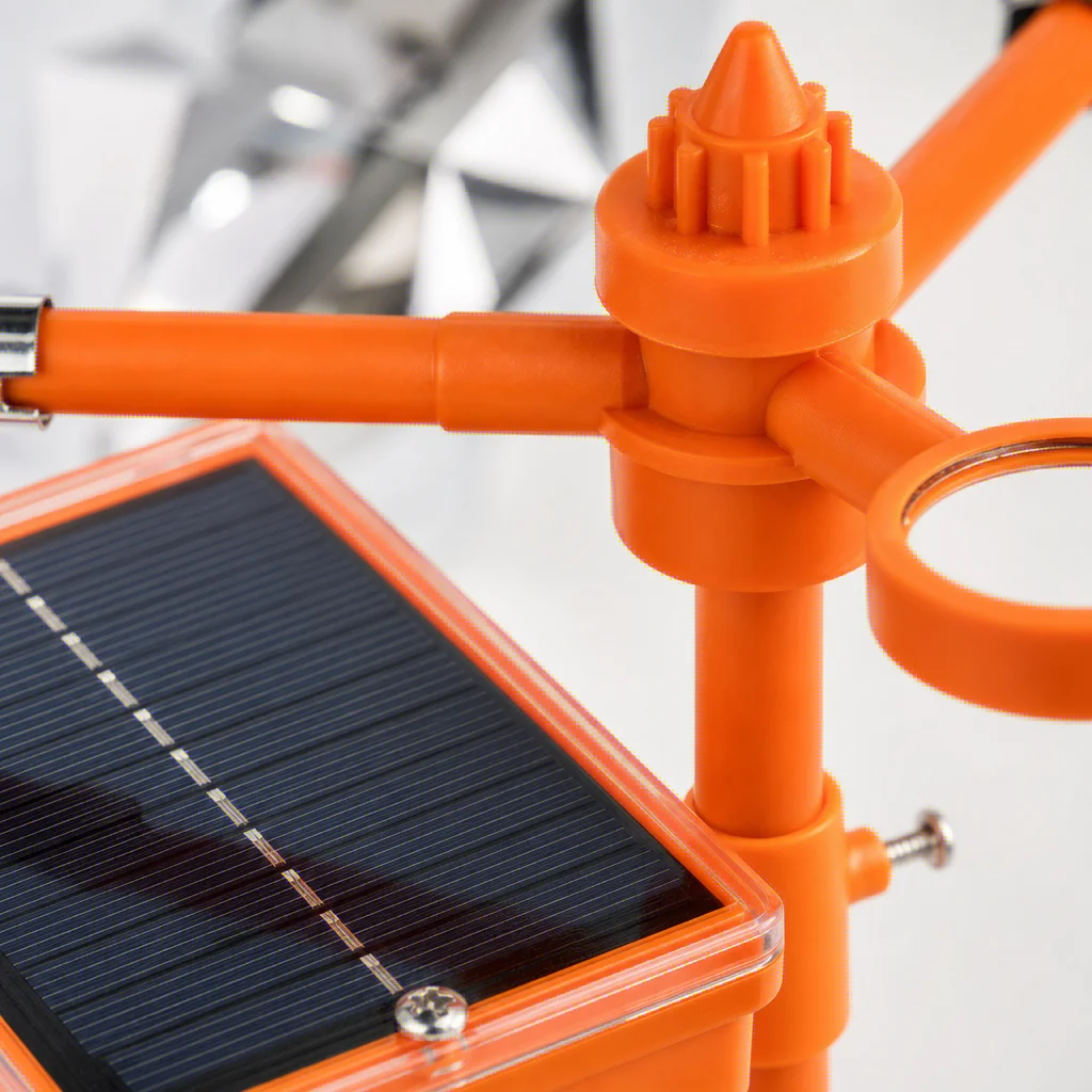 HTMCK Solar & Wind Driven 360° Rotating Bird Deterrent, Reflective Flash & Sound Bird Scarer for Yard and Crop Protection