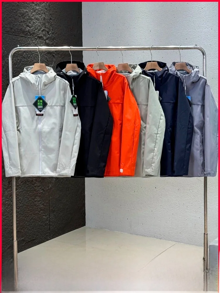 

Outdoor Men's Lightweight Waterproof Hooded Jaet Autumn Spring Stand Fit Breathable Fabric Polyester Fiber Long Sve