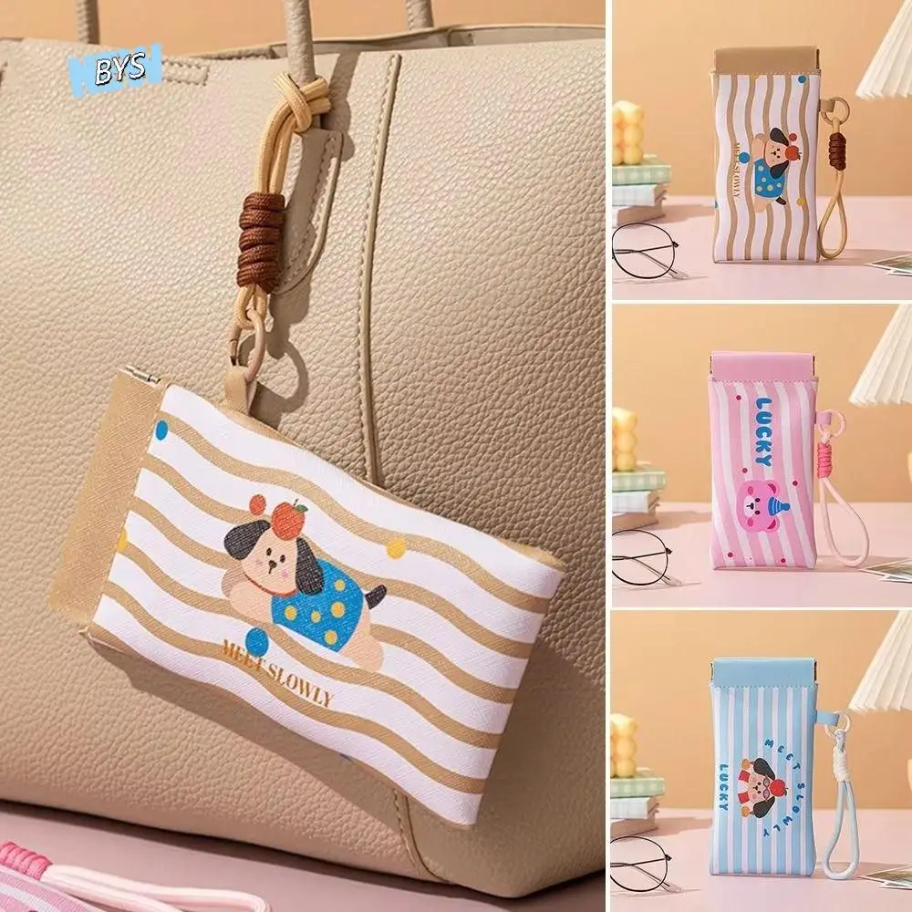 

2Pcs Cartoon PU Leather Glasses Bag Dustproof Waterproof Self-closing Glasses Storage Bag Dopamine with Lanyard