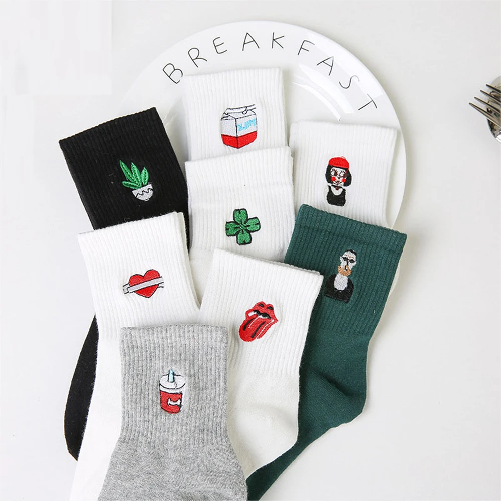 5 Pairs / Lot Harajuku Cute Cartoon Embroidery Socks Killer Cupid Moustache Milk Cola Clover Love Heart Rose Tongue