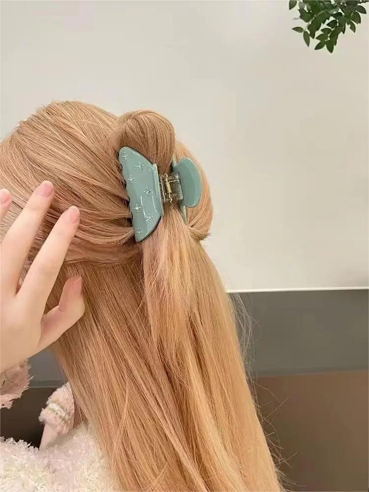 Exquisite, mit Diamanten besetzte Haarspange mit frischem Temperament für Frauen – Detail 1