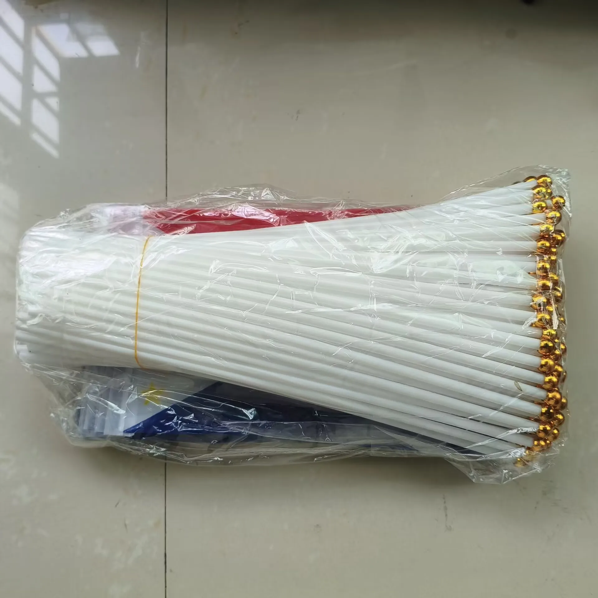 xvggdg  50pcs  14 * 21cm    french hand flag Promotion Wholesale Small France Hand Waving National Flag