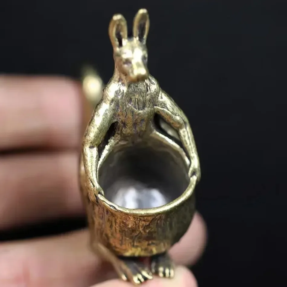 1 Pcs New Vintage Solid Brass Kangaroo Statue Gold Plating Antlered Animal Sculpture Desktop Decor Antique Collectible