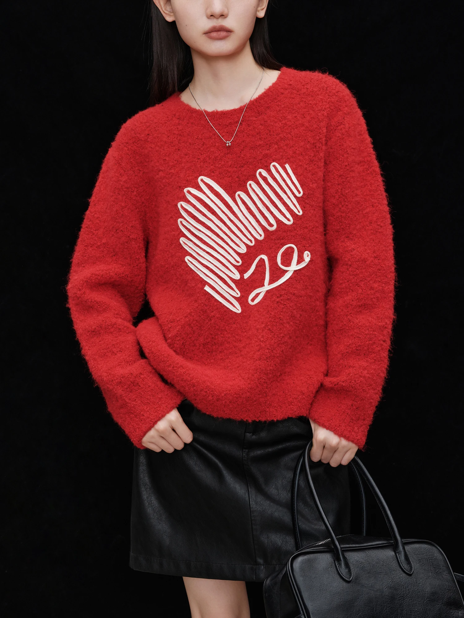 

ZIQIAO 10.2% Wool Women Red Sweater Heart Shape Patchwork Design Round Neck Pullover Sweaters Drop Sleeve Women Top 24ZQ94441