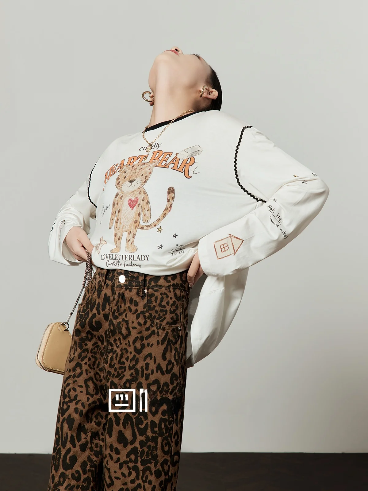 

Unique Beautiful Long Sleeve Loose T-Shirt Women's Casual Style Leopard Print Comfortable Soft round Neck Top Spring Fashion