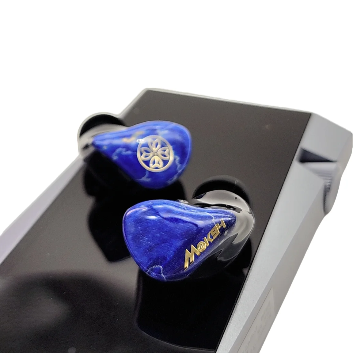 Mak94- mak92 1DD+4BA Hybrid Technology In-Ear Hifi 10 Driver In-Ear Monitor Headphones 2-Pin Balanced Plug Noise Cancelling