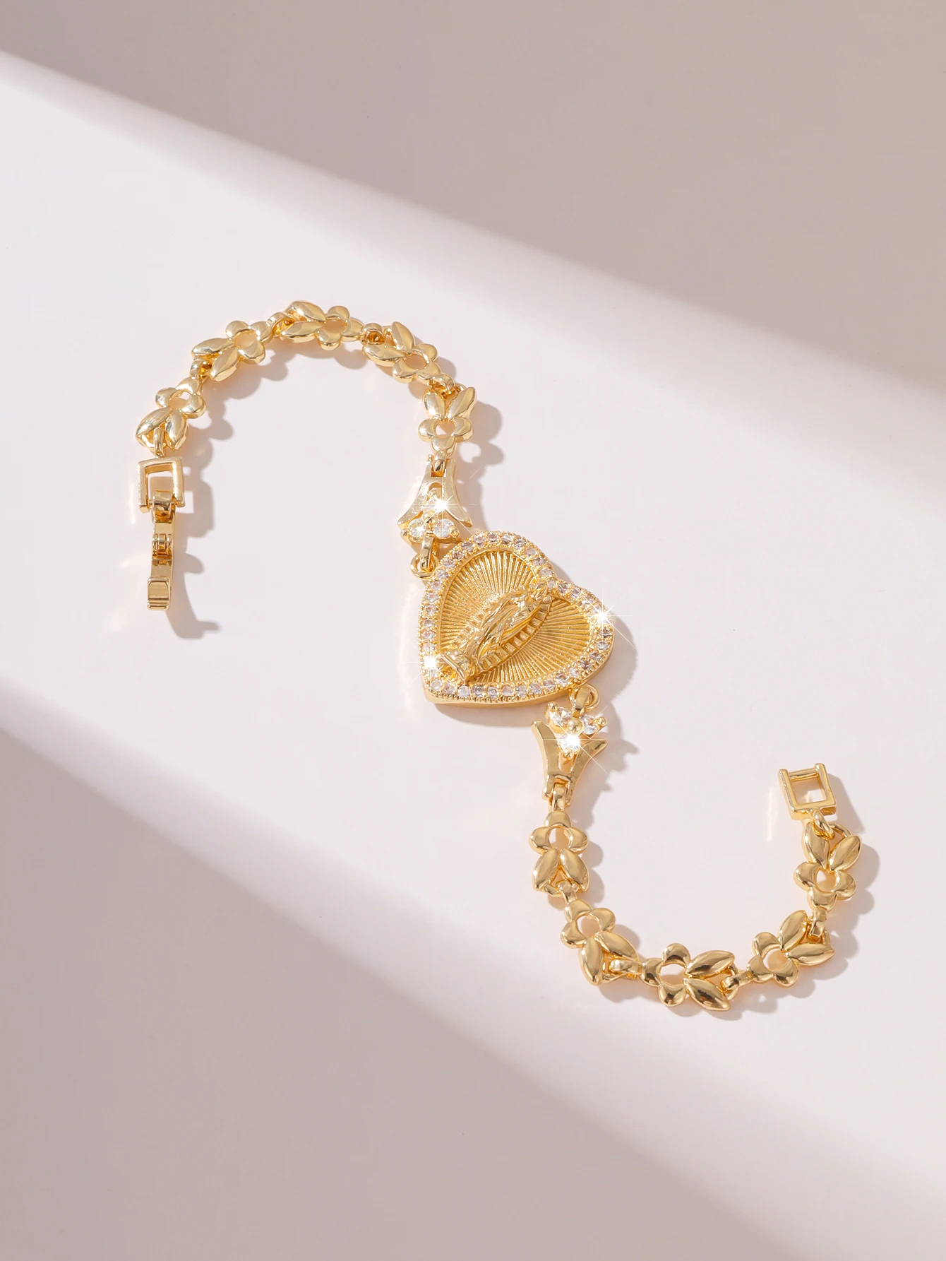 FanSibao Religious Jewelry Virgin Mary Heart Set Zircon Bracelet Suitable for Women and Girls