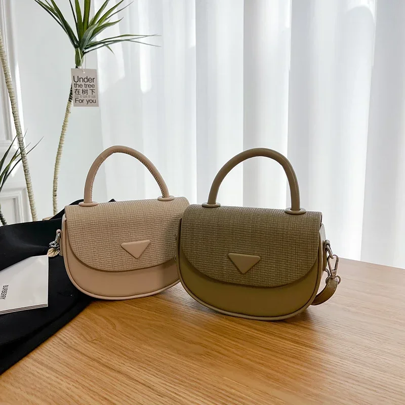 

Minimalist Vintage Fashionable Letter Logo Diaper Bags For Women Elegant Shoulder Bag Luxury Commuter Large Tote Chic