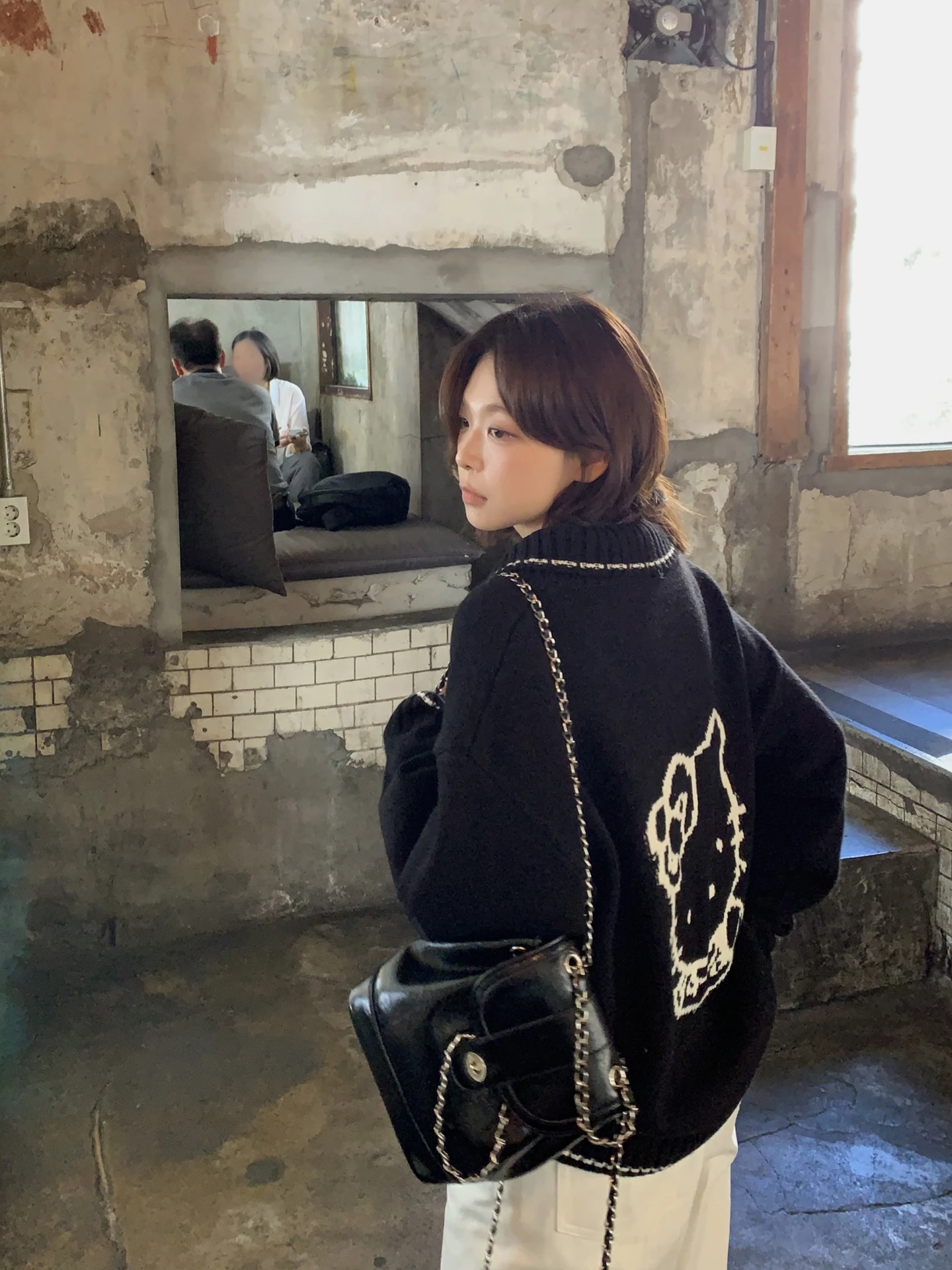 

Вязаный кардиган Kit Sle для женщин, свободный крой, длинный рукав, V-образный вырез, повседневный стиль, контрастная цветовая строчка, верхняя одежда