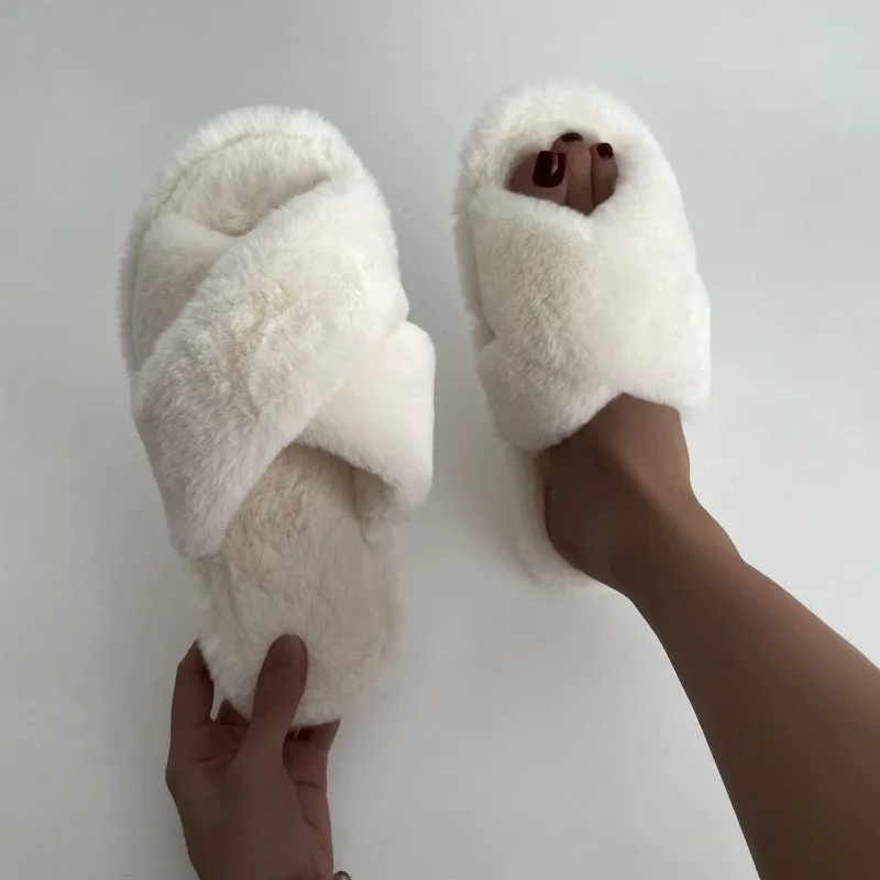 Popular Cross Furry Slippers Female Fluffy Slides Autumn Winter Outdoor Fashion Sexy EVA Light Flip Flops Sweat Soft Flat Shoes