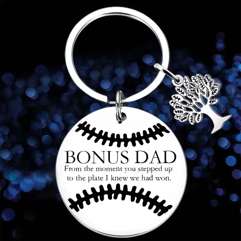 

New Baseball Dad Keychain Pendant Father's Day Gifts Key Chains Daddy Birthday Gift