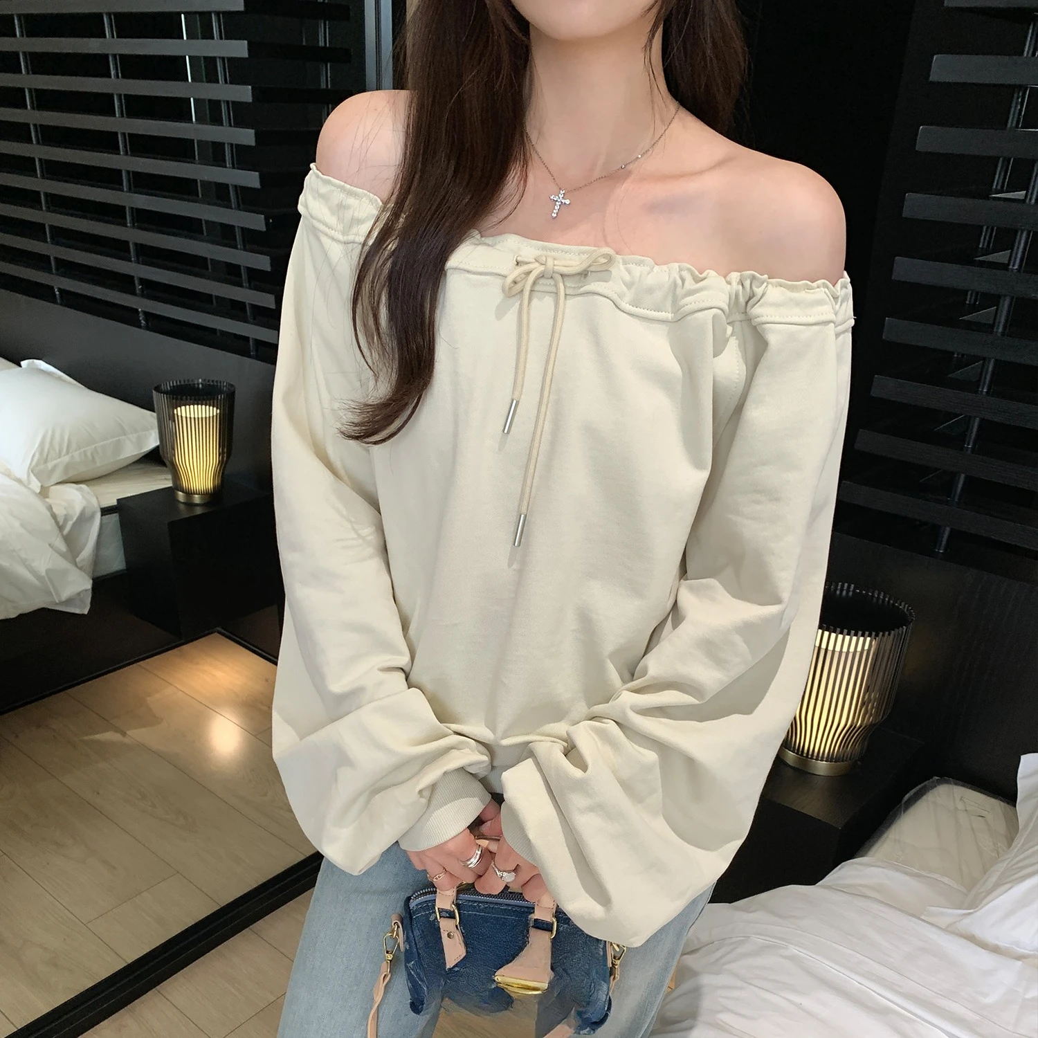 

Spring Autumn Slash Neck Women's T-shirts 2025 New Long Sleeve Off Shoulder Lace-up Korean Casual Loose Bottom Tops Female
