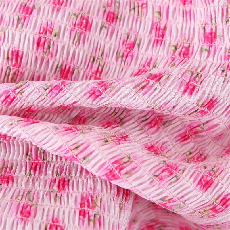 Keyanketian-Vestido feminino deslizante floral elástico, estilo pastoral retrô, babados em camadas, mini vestido agárico skintight, novo lançamento, 2022