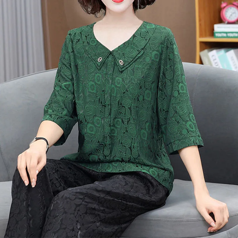 

Vintage Women Spring Summer Half Sleeve Shirts Korean Fashion New Big Size Loose V-Neck Pullovers Female Clothes Casual Blouses
