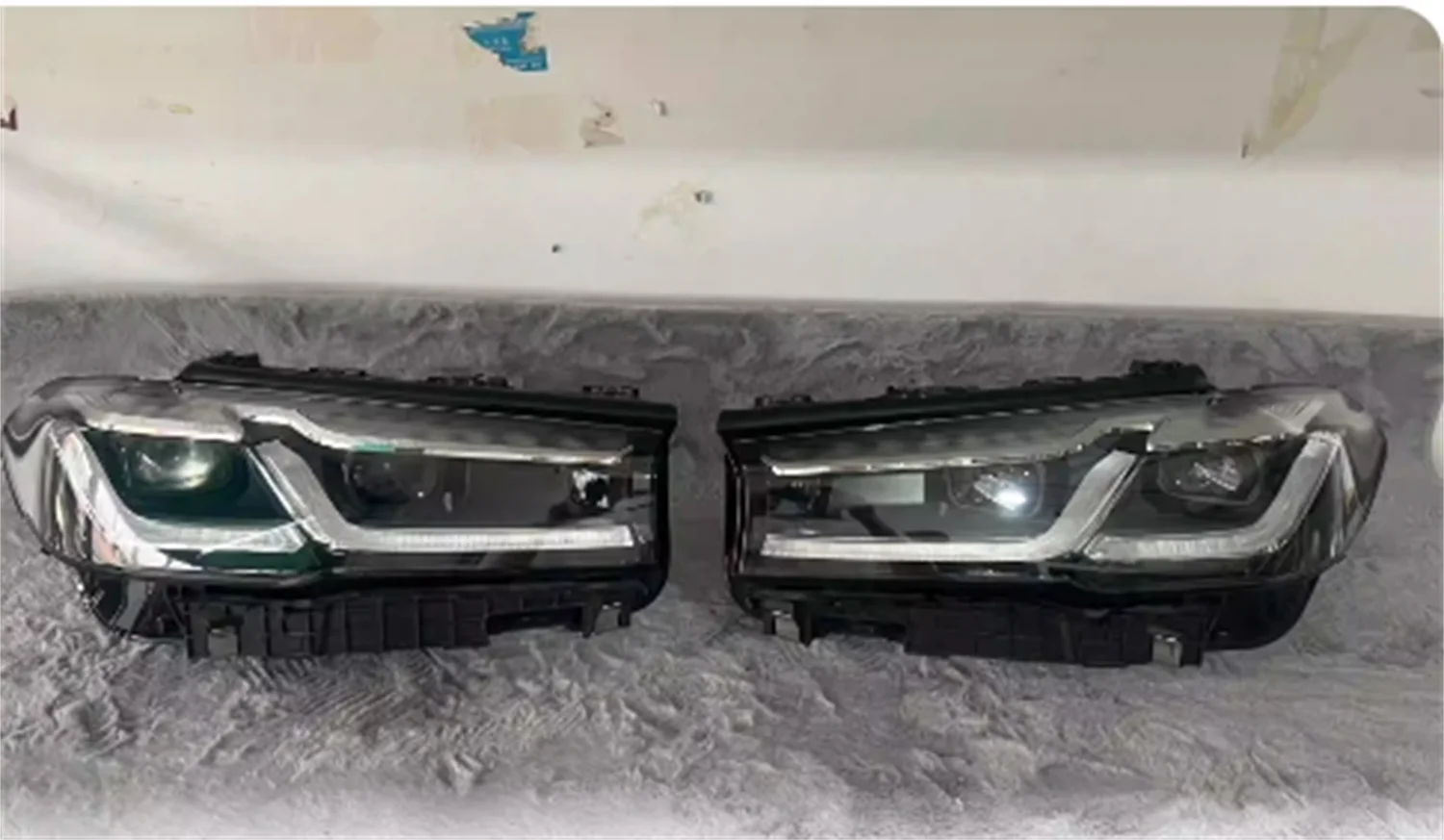 Front LED Headlight Headlamp for BMW 5 Series G38 2021 Daytime running light High low beam turn signal