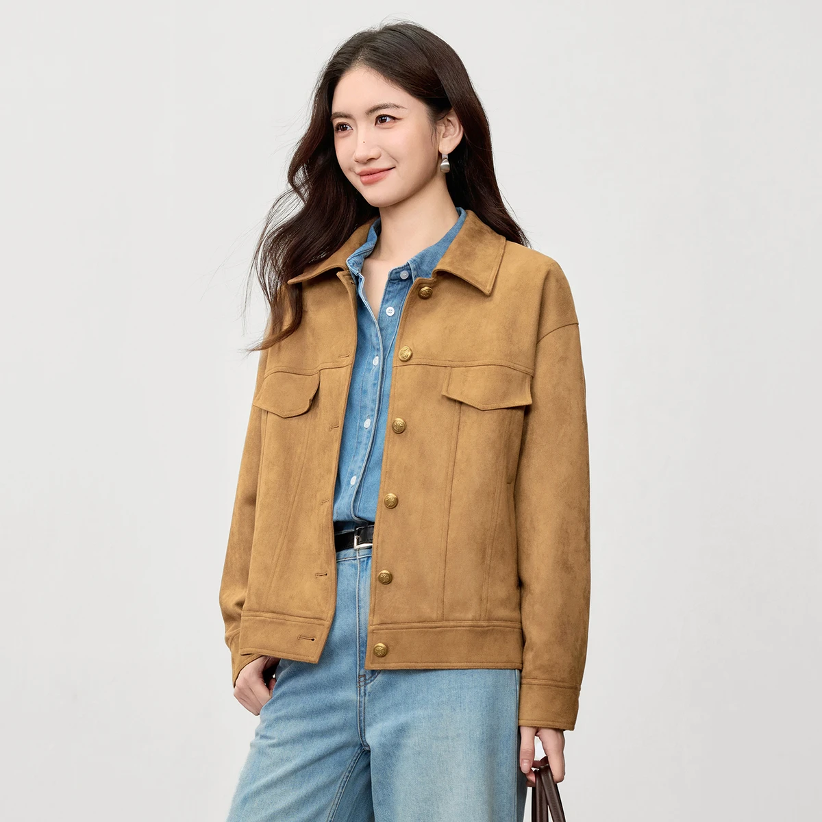 SENTUBILA Women's Khaki Suede Short Coat 2026 Autumn Retro Commuter Dropped Shoulder Jackets Windproof Outdoor Jackets 153WB2010