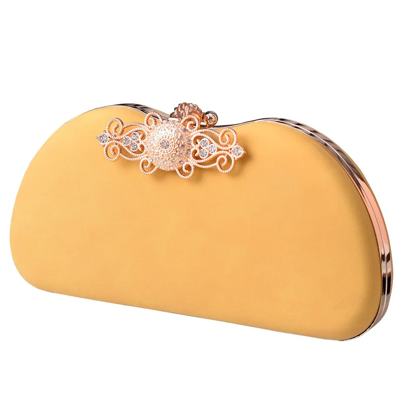 

Evening bags, cheongsam bags, stylish and luxurious clasp bags socialites, fashionable rhinestone bags