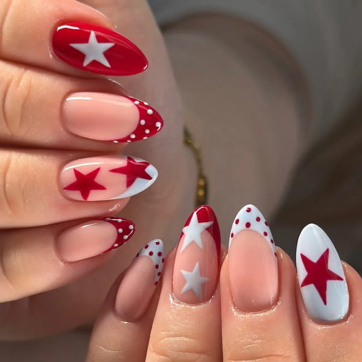 Women's Press on Nails French Star Design for Party Wedding Elegant Resin False Nails Scratch Resistant Manicure Kit
