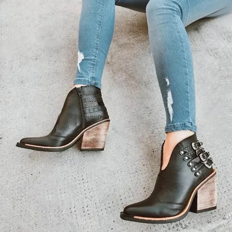 Autumn and Winter New Fashion High-heeled Large Belt Buckle Thick Heel Low Tube Women's Boots