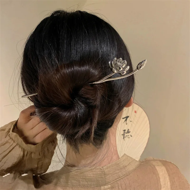 جديد النمط الصيني لوتس الشعر العصي للنساء خمر فضي اللون دبوس الشعر شخصية شيونغسام Hanfu عيدان تناول الطعام الحد الأدنى