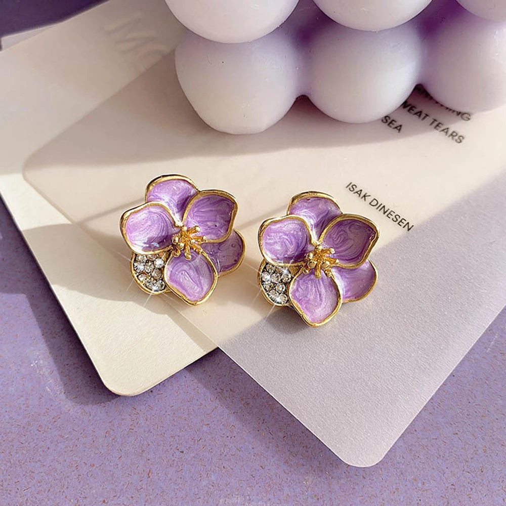 Fashion Blooming Gardenia Flowers Earrings for Women Purple Enamel Oil Crystal Earrings Wedding Party Cute Sweet Jewelry Gift