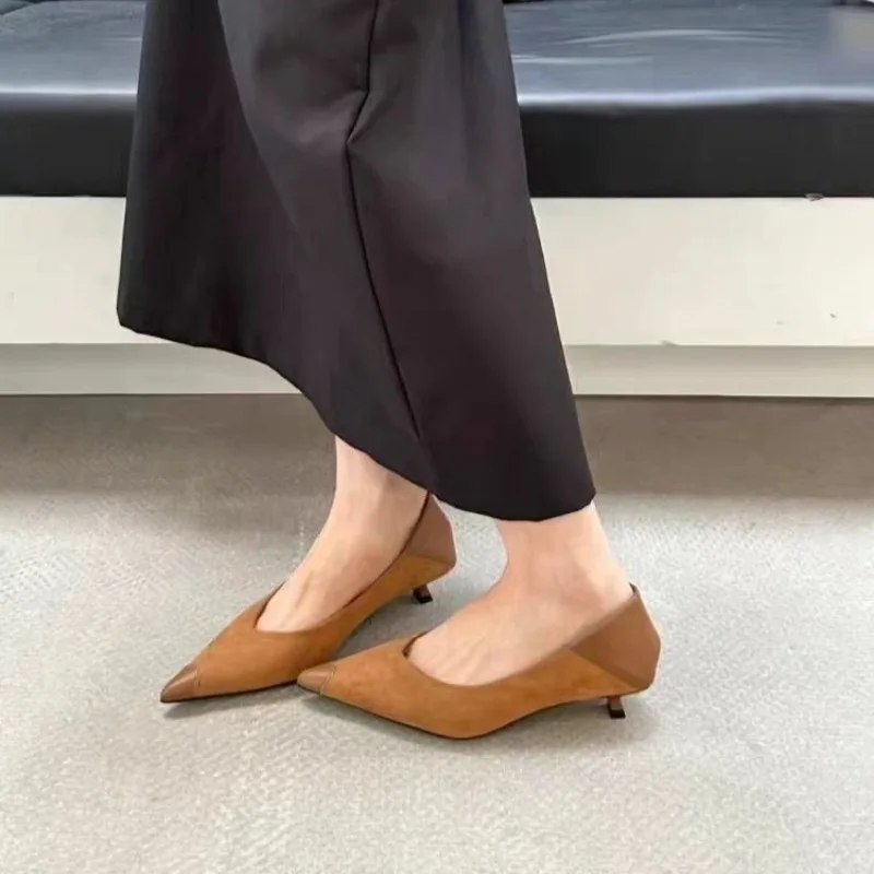 Damen-Pumps mit spitzer Zehenpartie und hohem Stilettoabsatz, elegante, bequeme Schuhe zum Anziehen, ideal für festliche Anlässe, Partys oder das Büro. – Detail 7