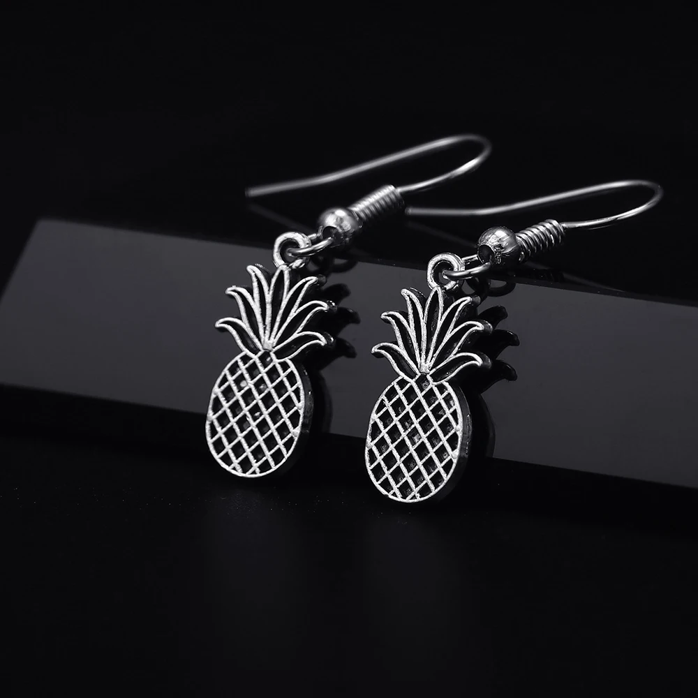 Trendy Vintage Pineapple Shape Dangle Antique Bronze Plated Earrings for Women and Man Retro Cute Punk Drop Earrings Jewelry