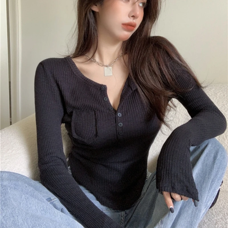 2024 Autumn New Women White Slim-fit Thin Button-up V-neck Long-sleeved Pocket T-shirt Shirt Cropped Tops Y2k