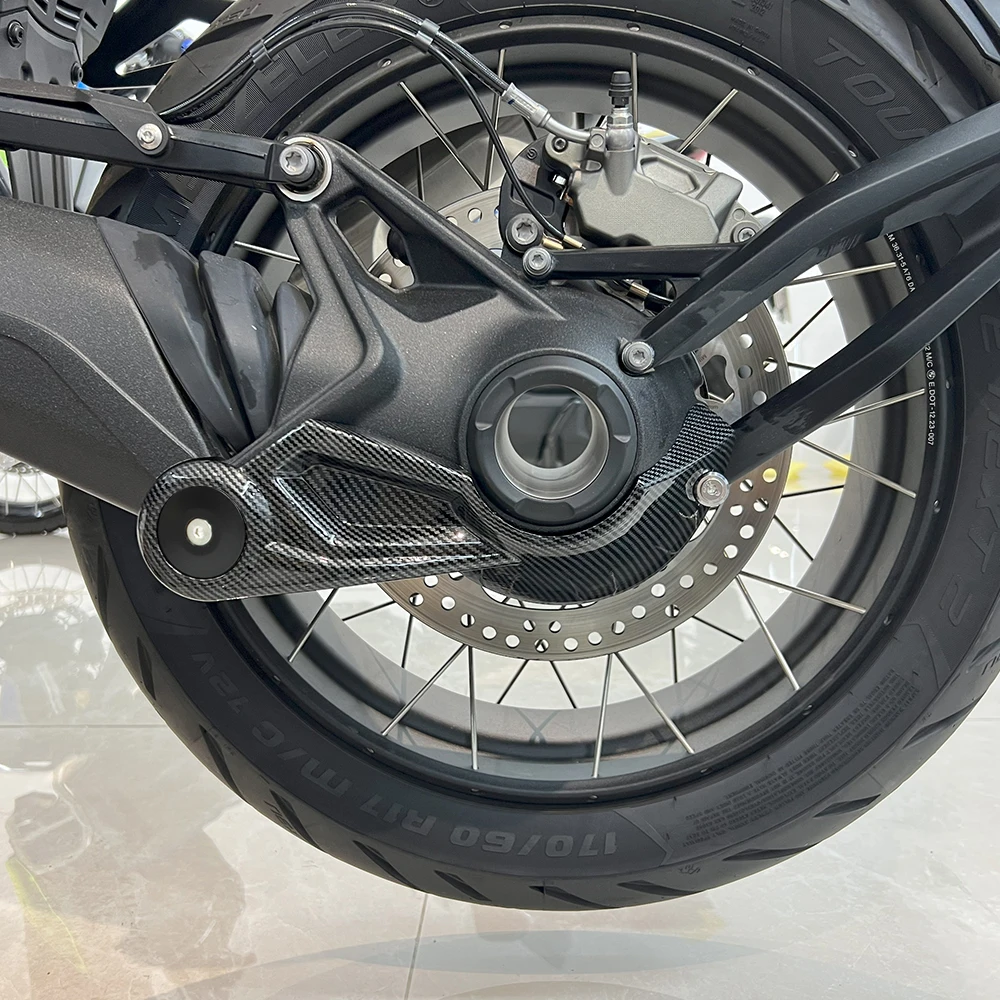 غطاء حماية عمود محرك المحرك النهائي للدراجات النارية لسيارات BMW R1300GS R 1300 GS ADV R1300 GS Adventure 2024-2025 الحرس الخلفي