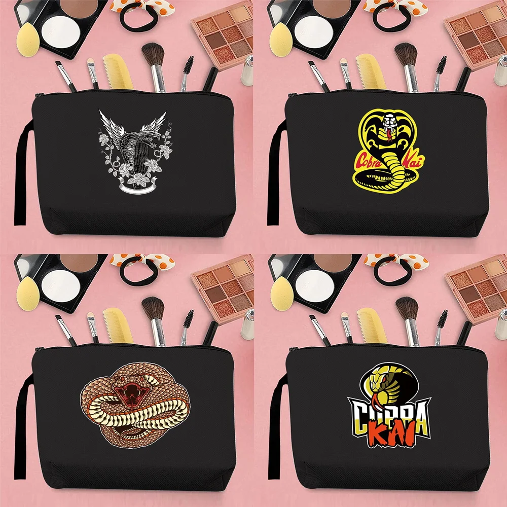 

2026 Woman Makeup Outdoor Travel Wash Storage Bag Canvas Coin Purse Cobra Pattern Print Portable Key Black Handbag Pen Bag