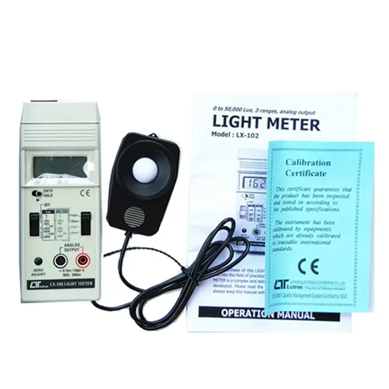 LUTRON LX-102 Portable Digital Illuminance Meter Photometer Light Meter