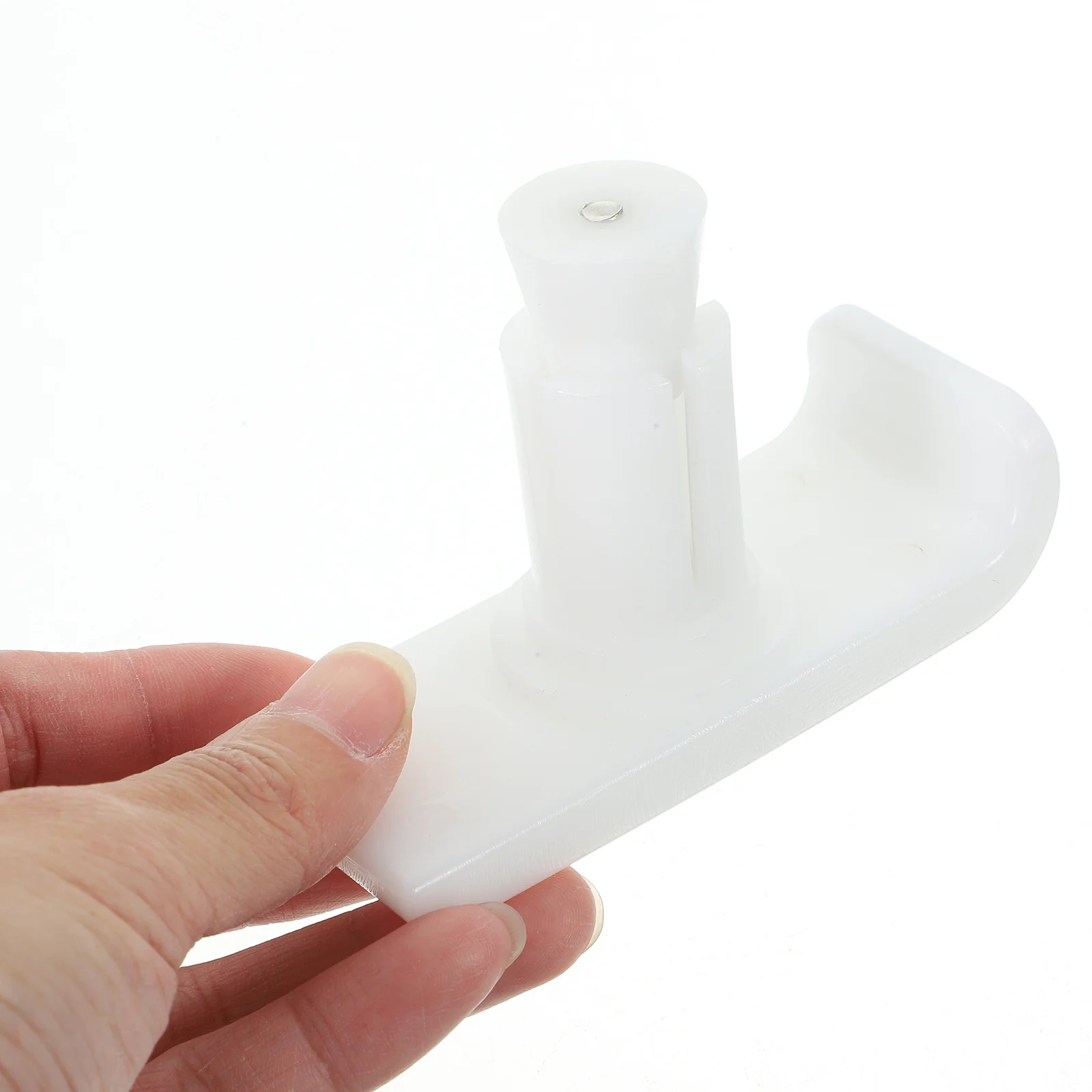 2 pçs almofadas de pé de trenó de neve leve durável walker ski desliza dicas de substituição antiderrapantes para idosos walker sliders antiaderente