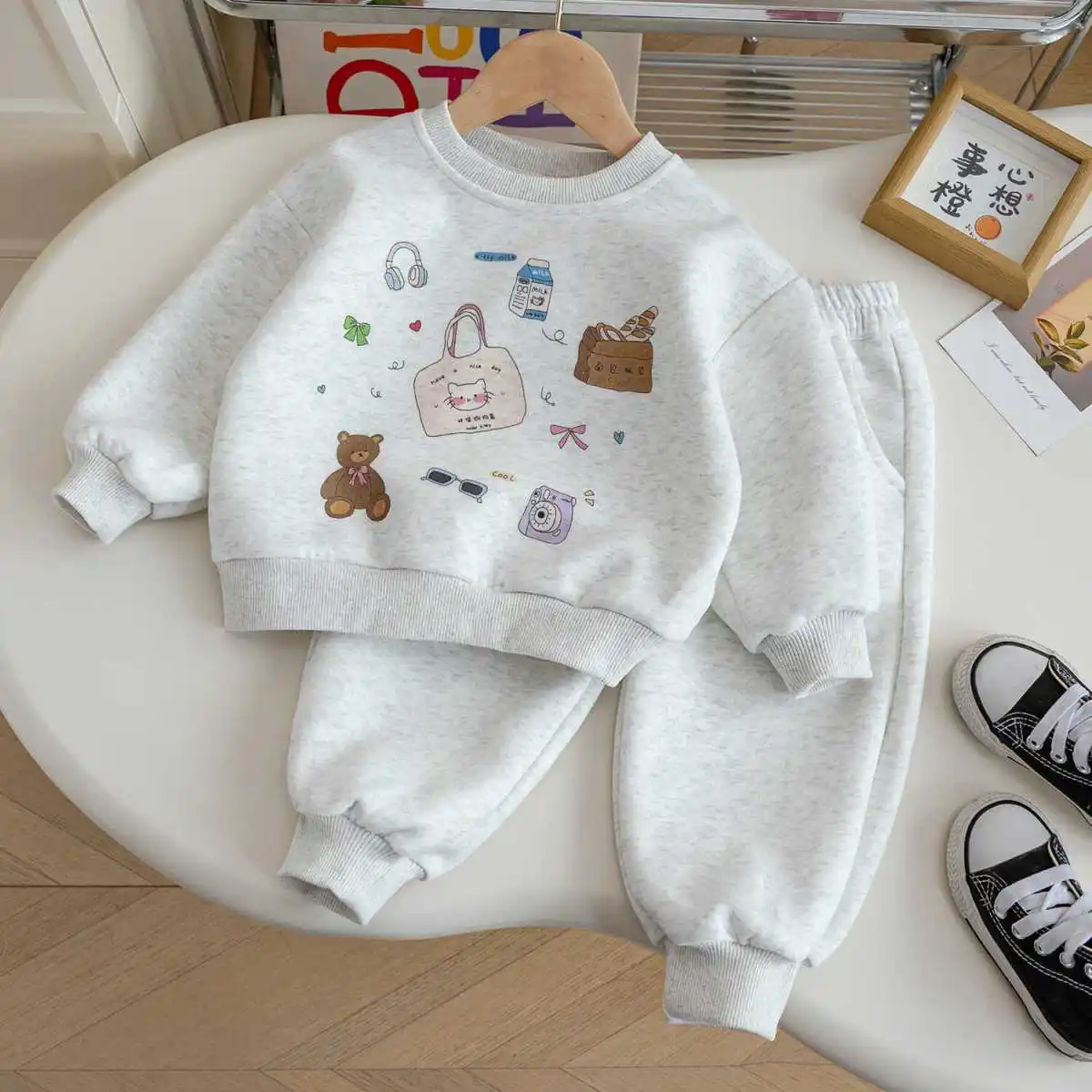 Children's hoodie set Spring and Autumn new girls' sportswear cartoon top+pants outdoor two-piece set