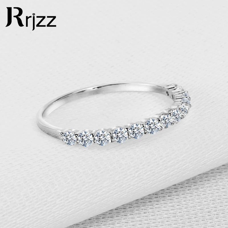 

Rrjzz Stylish Simple 925 Sterling Silver Band Ring Exquisite D VVS1 Moissanite Men Women Rings Anniversary Daily Jewelry Gift