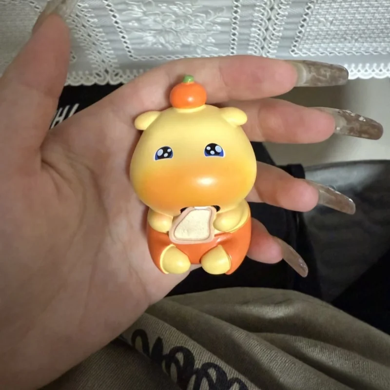 

GenuinCapybara Lulu 6,8 см в штучной упаковке, кукла, слепая коробка, супер милая фигурка, детская анимация, окружающие настольные украшения, подарок