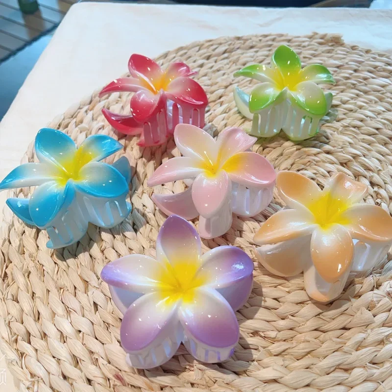 

Fashion Cream Egg Flower Hairpin Hair Accessories for Women Exquisite Gradient Color Shark Claw Clip Headpiece for Girl Tiara