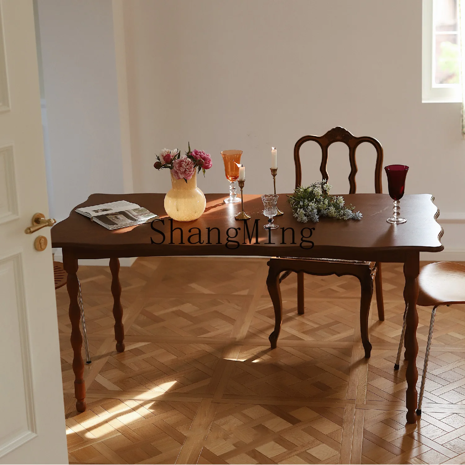 

FG Vintage Petal Solid Wood Dining Table Rectangular Natural Wood Office Desk Table for Living Room Home Use