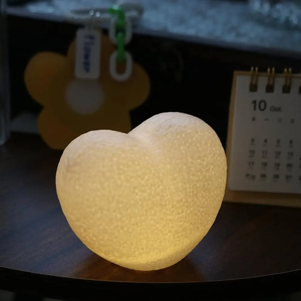 Veilleuse Tridimensionnelle en Forme d'Amour Rose Blanc, Luminaire Décoratif d'Ambiance en Forme de Cœur, Idéal pour la Journée de Léon