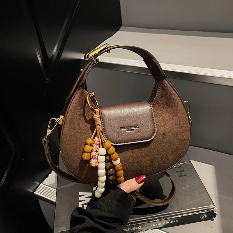 

Retro PU Leather Small Saddle Bag 2026 Winter Shoulder Bag Luxury Crossbody Bag Females Luxury Handbags and Purses
