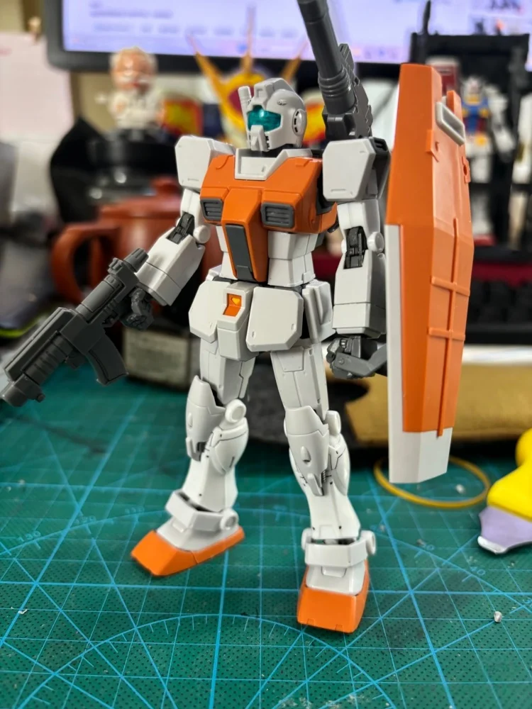 N Stock Fangdajing 1/72 Kit de modèle d'assemblage Zaku Ii Gto Type C-6/R6 Ms-06c-6/R6 figurines d'action Robot modèle en plastique jouets pour enfants