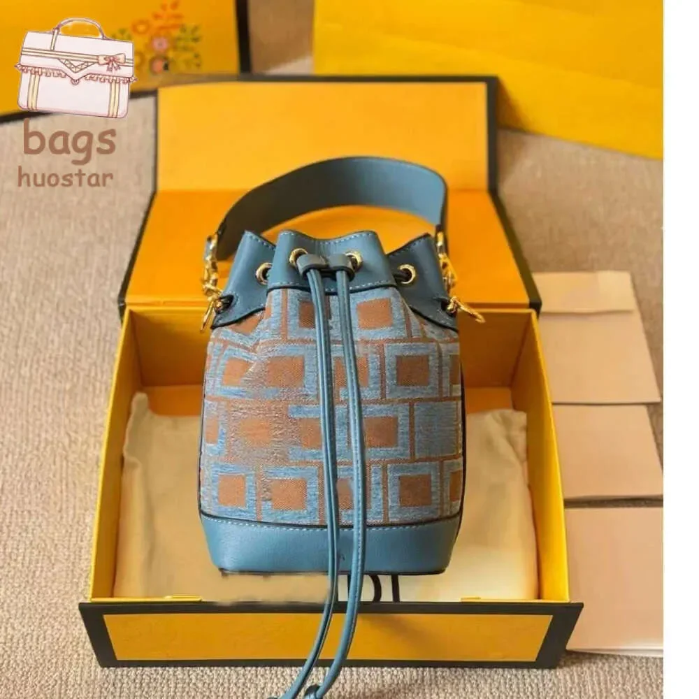 

10a Drawstring Bucket Bags Original designer handbag Top Luxury bucket Womens crossbody leather chain mirror quality mon tresor