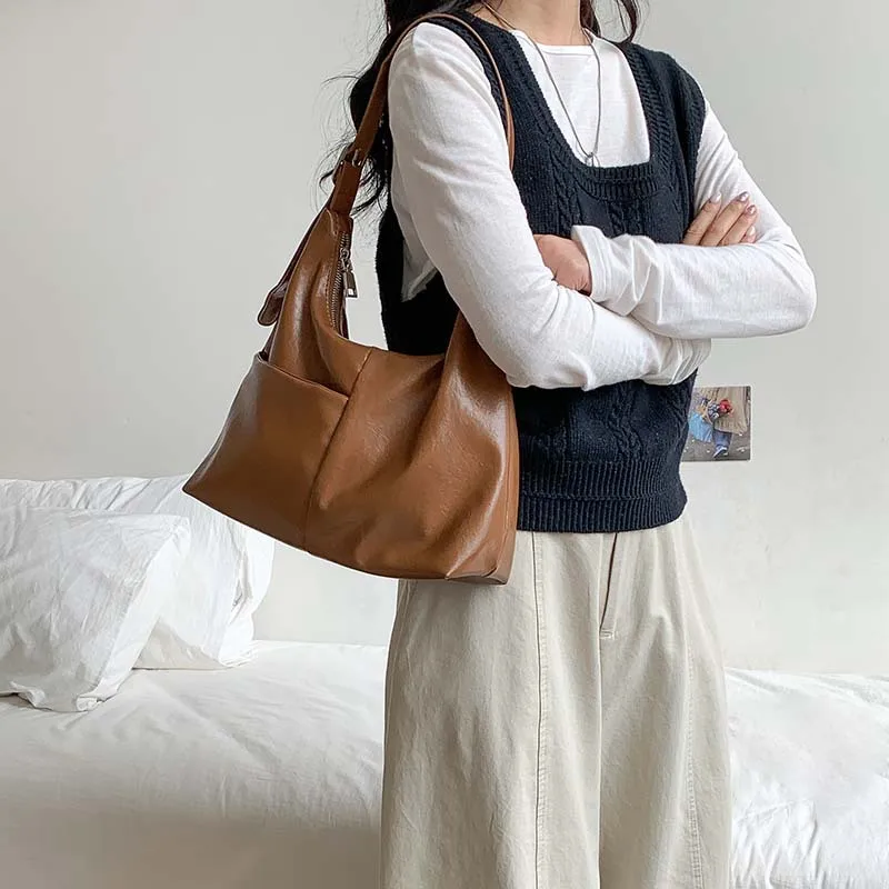 

Осень-зима 2022, мягкие кожаные сумки на плечо, винтажные сумки-тоут большой вместимости, однотонные кожаные дорожные сумки под мышками