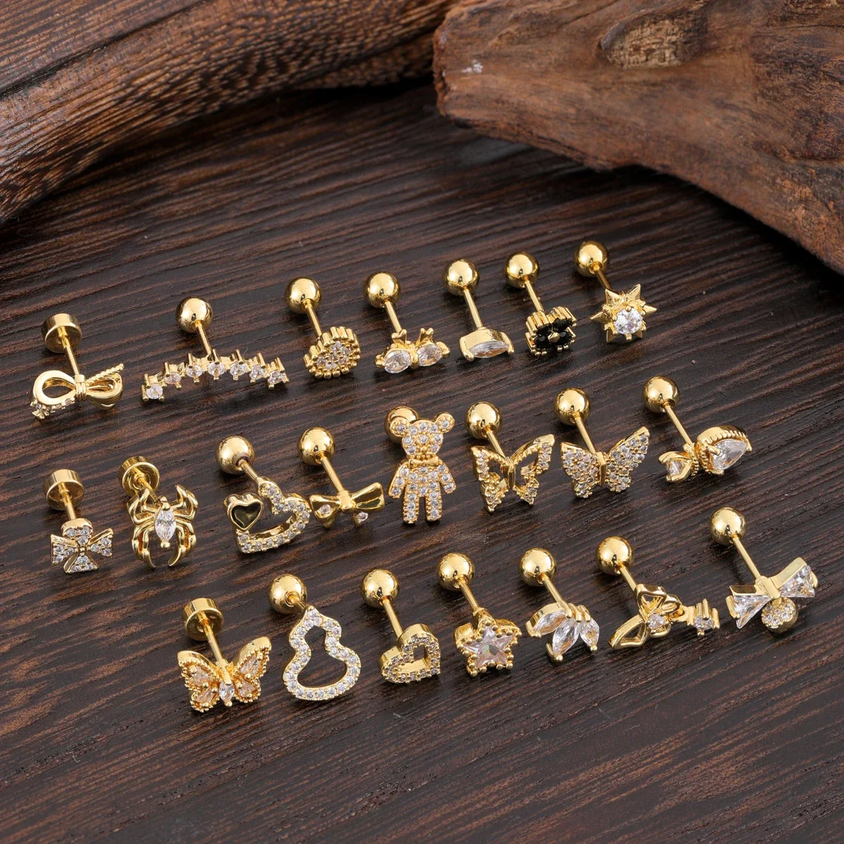 1 stücke Gold Farbe Nette Bär Schmetterling Herz Mini Ohr Studs Piercing Ohrring Oreja Edelstahl Tragus Piercings Knorpel Ohr Ringe