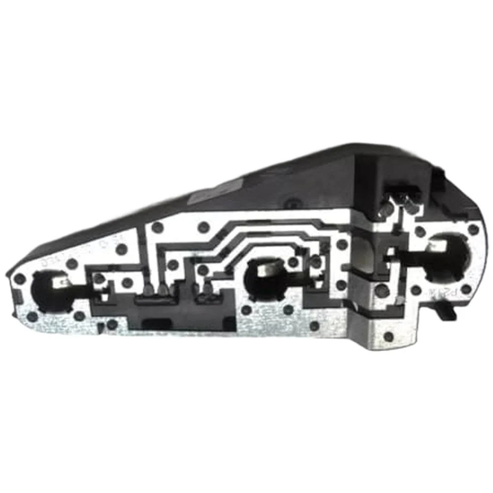 

Новейшая распродажа, гнездо для левого заднего фонаря для BMW для X1 E84 2013-2015, номер детали OEM 63212993579, сменные автомобильные аксессуары