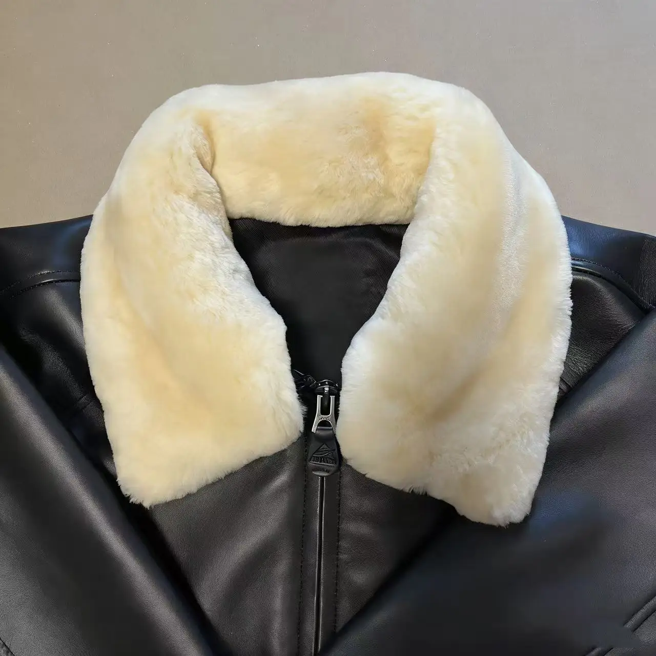 Winter G1 Top Gun Jacken-Zubehör Abnehmbarer Schaffell-Wollkragen Braun Schwarz Original Pelzkragen für Herren-Oberbekleidung – Detail 16