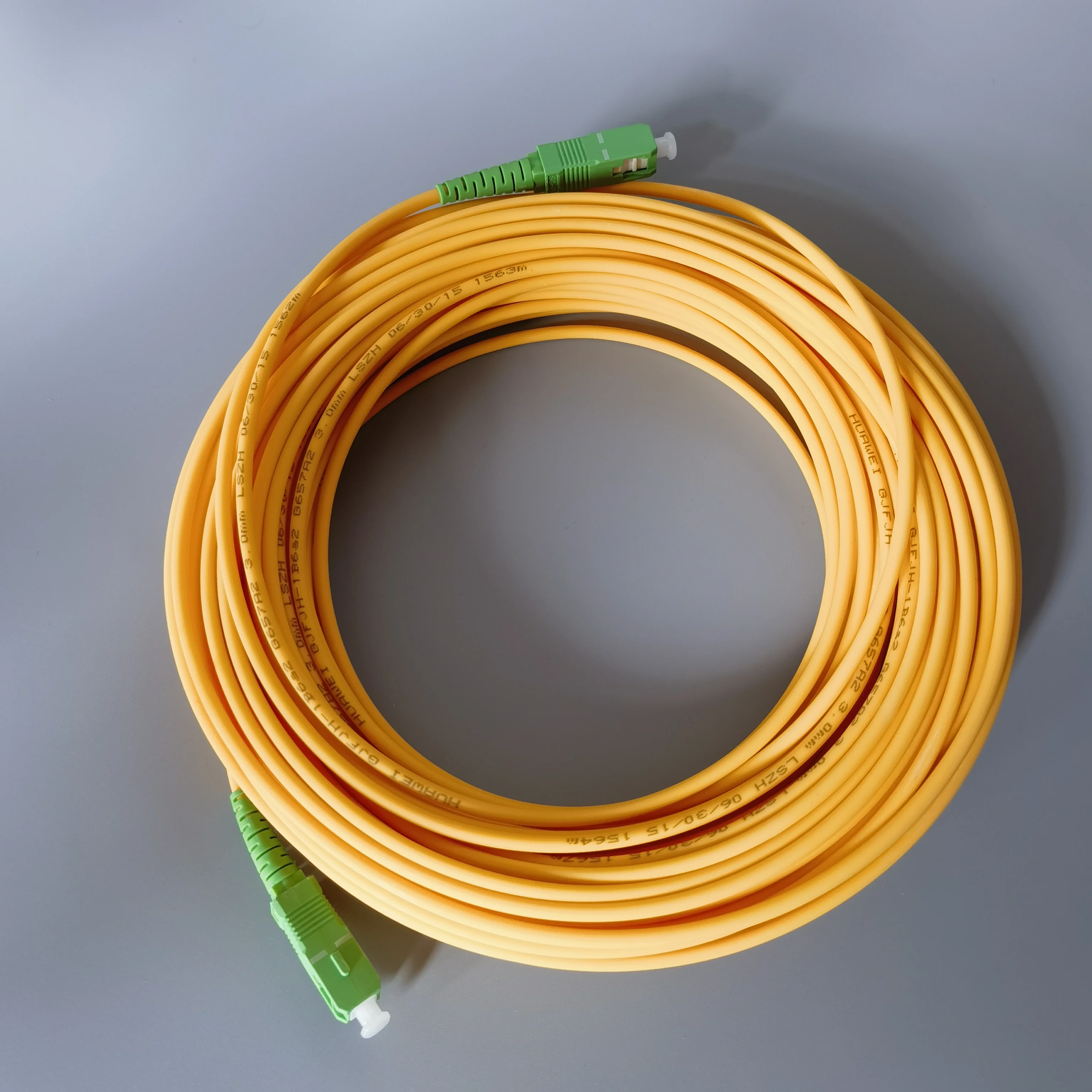 عرض خاص 10 قطعة 30 متر كابل الألياف البصرية SC/APC-SC/APC داخلي FTTH تمديد كابل البسيط تحويل التصحيح الحبل