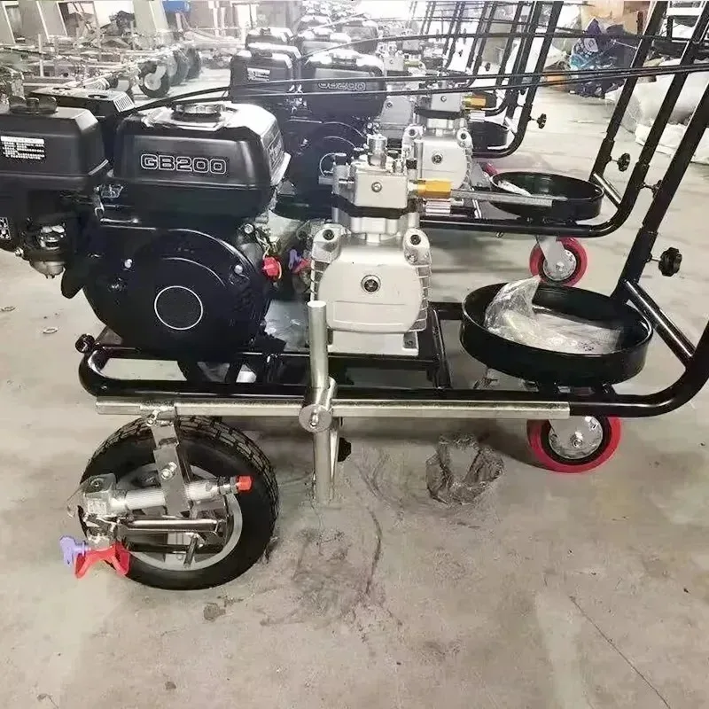 Immagine 5: Macchina Automatica per Segnaletica Stradale Termoplastica: Marcature Automatizzate e Precise